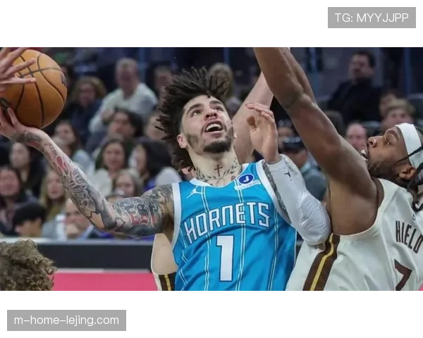 黄蜂三球鲍尔组织出色 但防守真实正负值为负